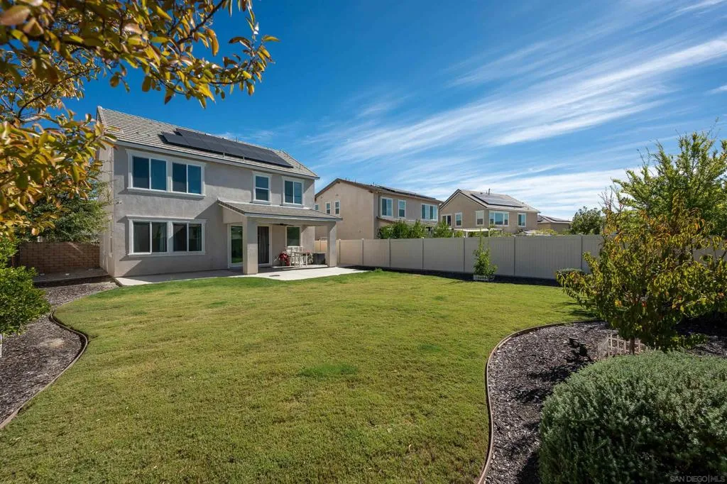 39297 Kindler Ln, Temecula, California 92591 home-pic-37